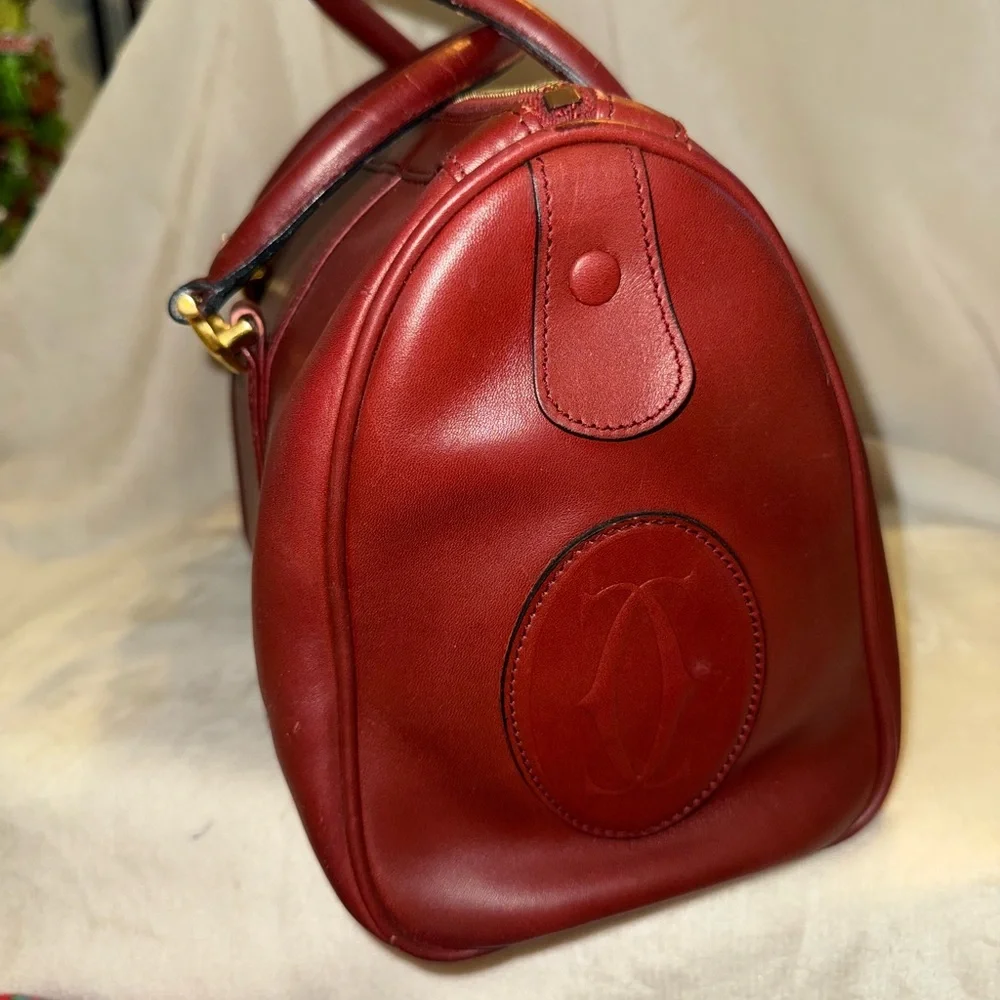 Cartier Elegant Burgundy Leather Handbag COA - Picture 4 of 15